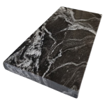 Parapet z granitu Oscuro Mist Poler szerokość 15cm grubość 3cm